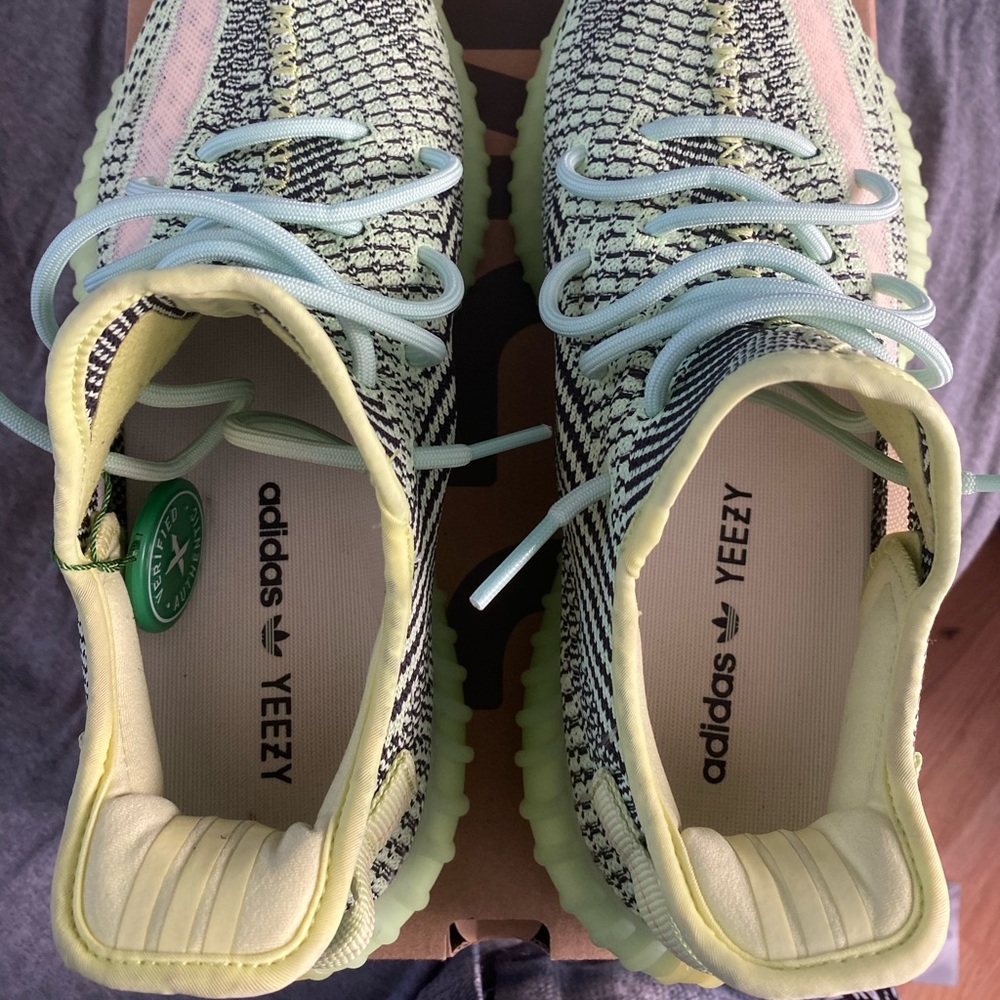Yeezy Boost - image 1